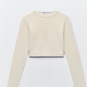 Zara Off-White Long Sleeve Crop Top